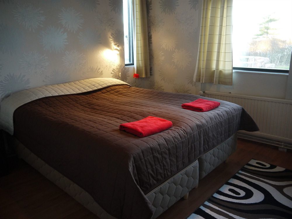 Hotel Hanhi Cottages Lapinjärvi エクステリア 写真