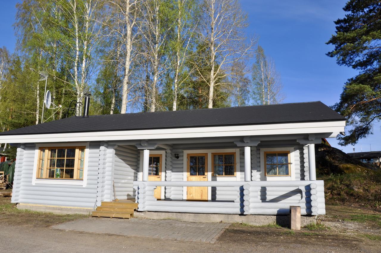 Hotel Hanhi Cottages Lapinjärvi エクステリア 写真