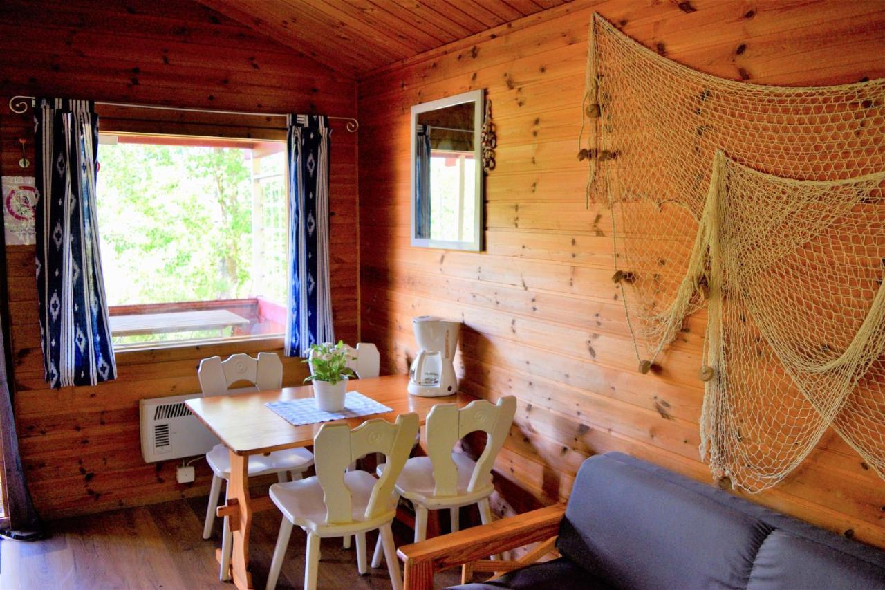 Hotel Hanhi Cottages Lapinjärvi エクステリア 写真